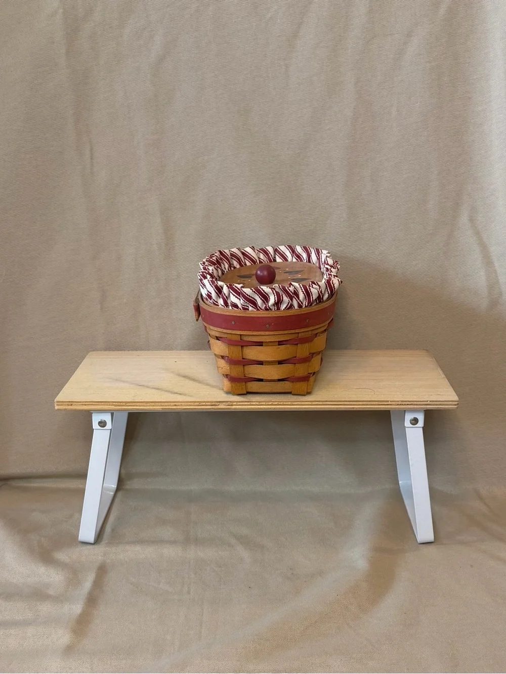 Longaberger Red & Natural Woven Basket with Patterned Fabric Liner Hearts Lid